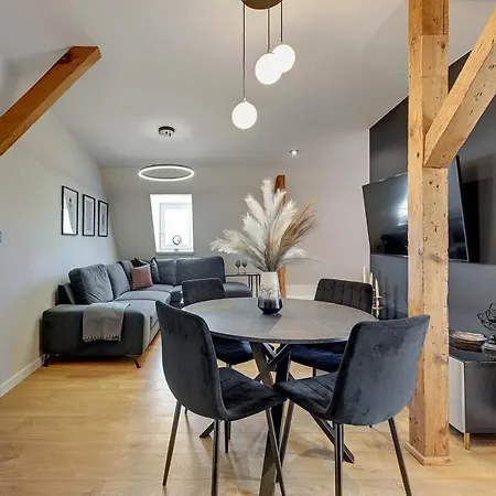 Apartment Grunwaldzka Attic By Downtown